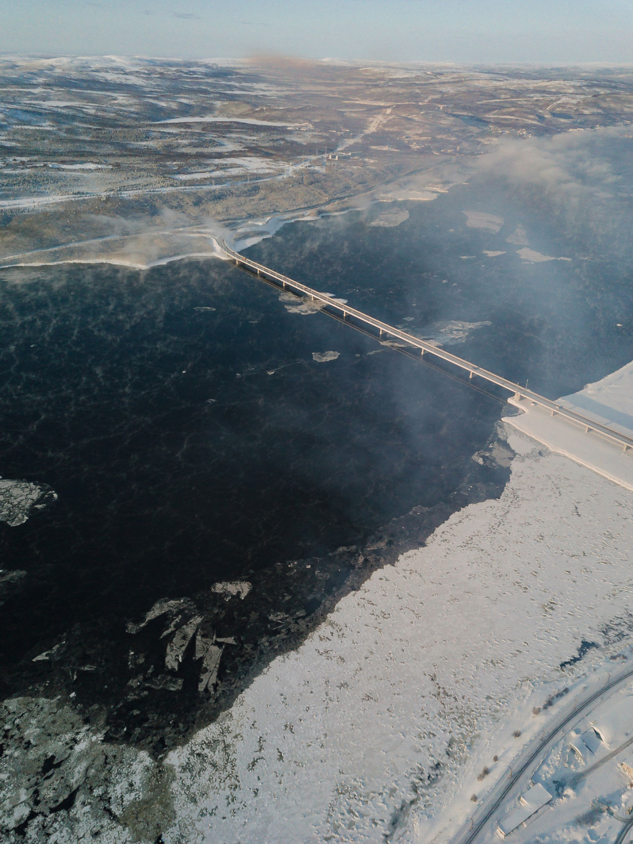 Сияние, океан и горы (9/24)