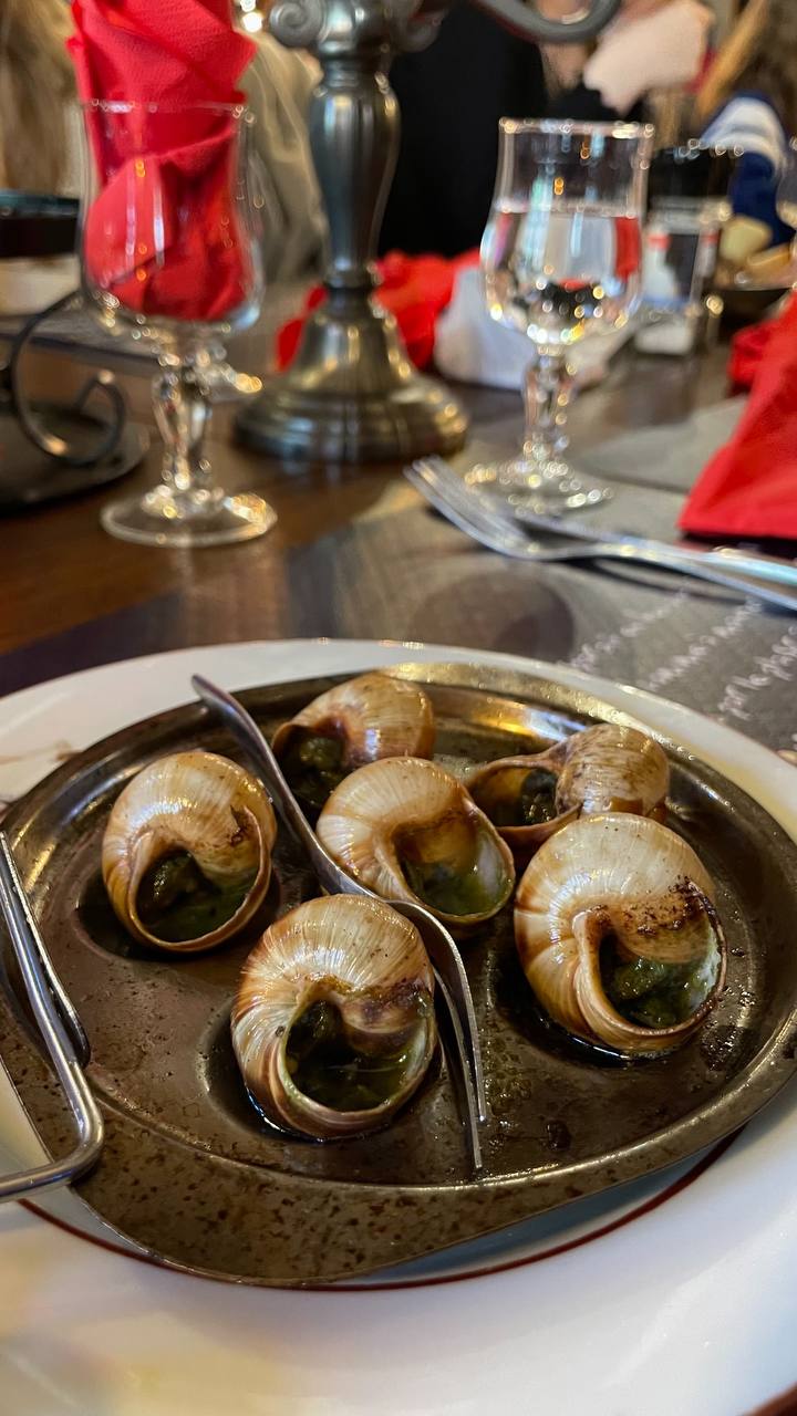 Девичник в Париже (+Нормандия) (12/26)