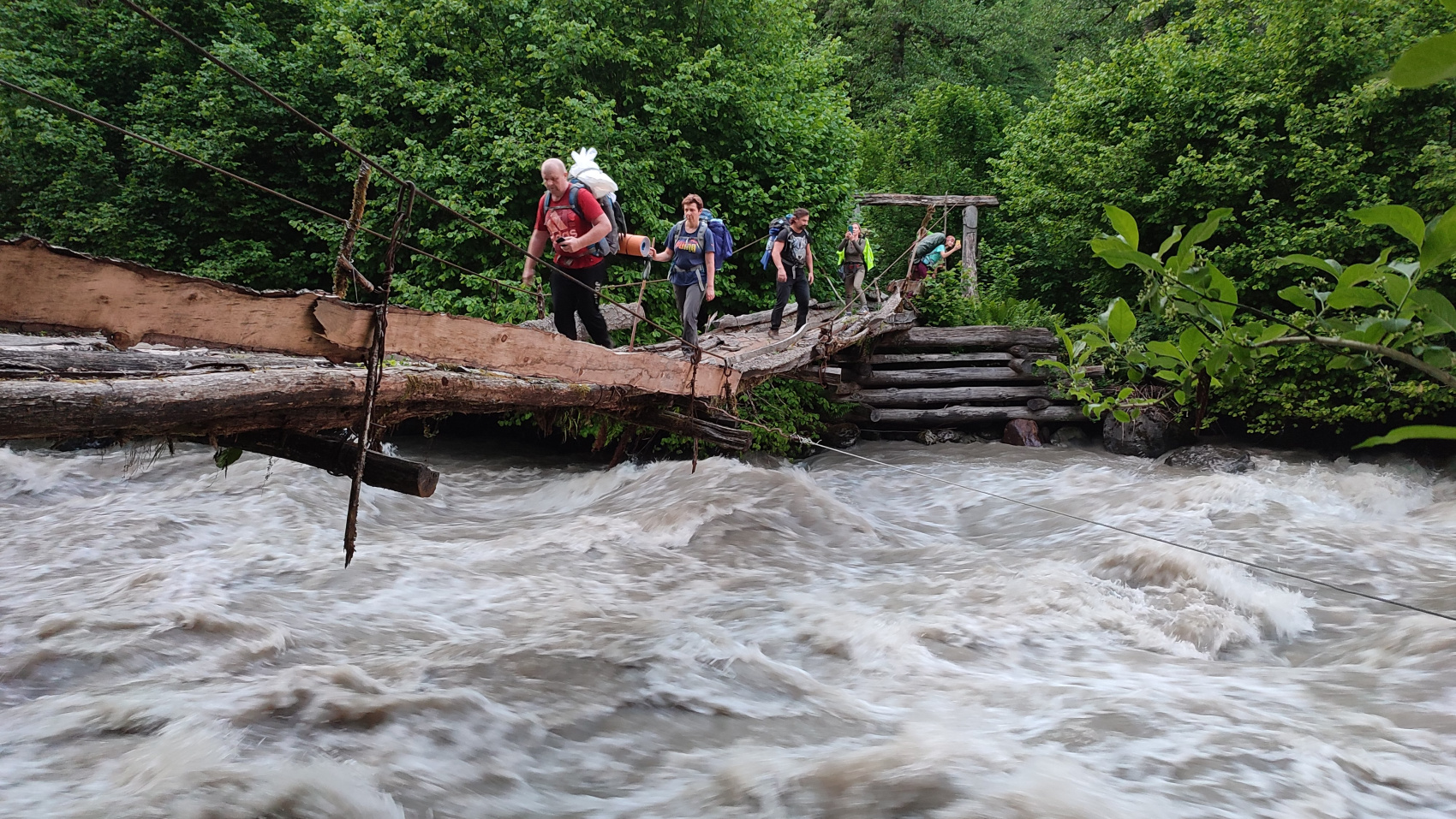 Поход Затерянный мир в Псху с вылетом на самолете Ан-2 (18/46)
