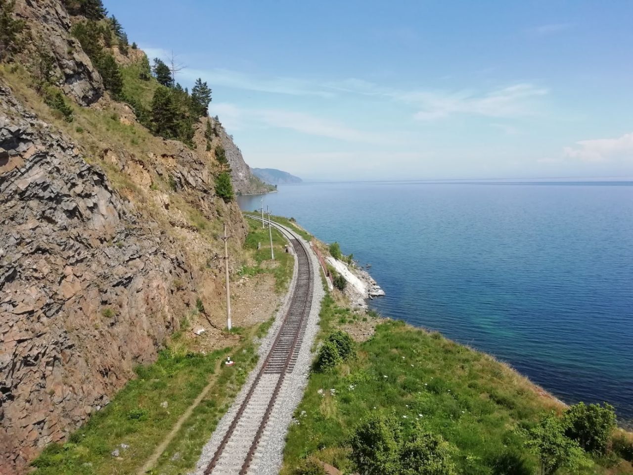 Серебряные рельсы Байкала:Кругобайкальская железная дорога с палатками