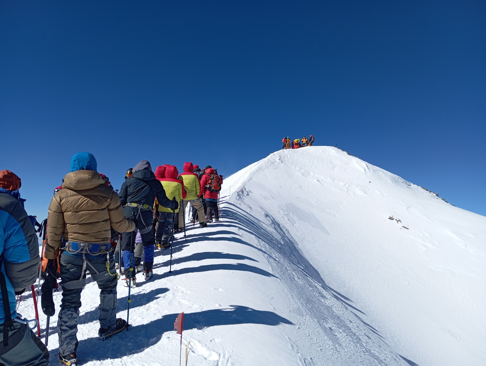 Эльбрус с акклиматизацией в Адыр Су (4/18)