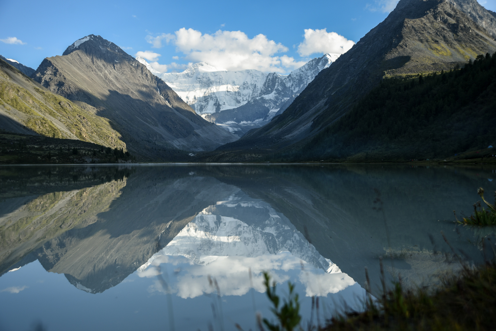 Треккинг к подножию Белухи налегке, с конным сопровождением (10/69)