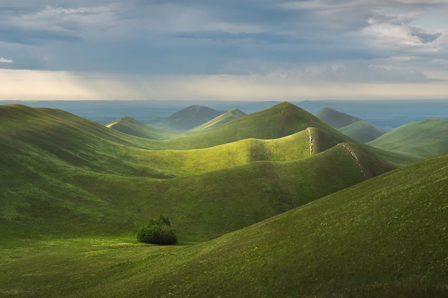 Долгие горы степи Оренбуржья