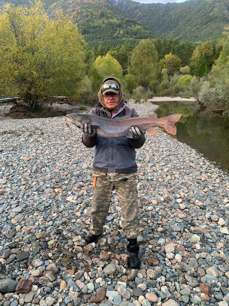 РЫБАЛКА НА СЕВЕРЕ БАЙКАЛА