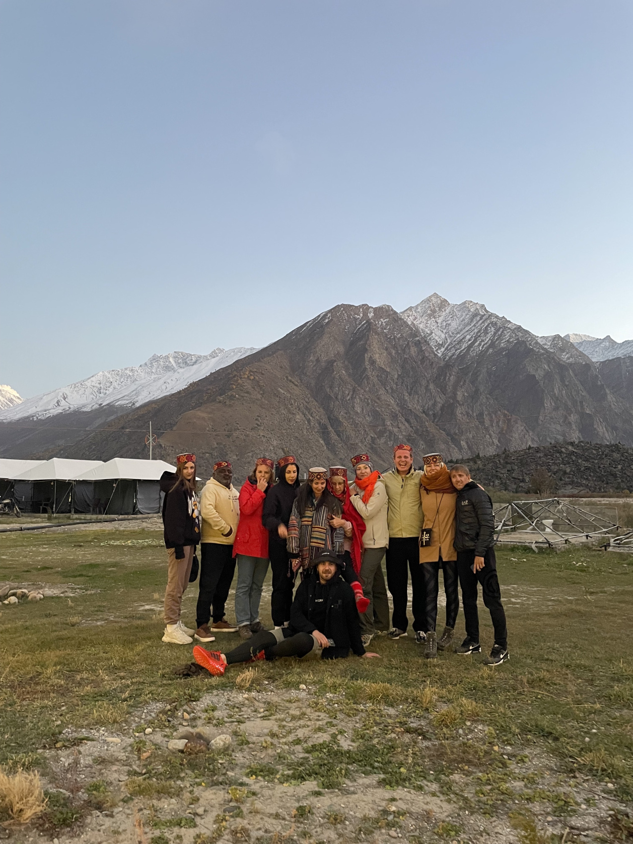 Ретрит Гималаи в движении: 7 долин, 20 храмов, подъем на 5600 м ( не пешком;) (12/68)