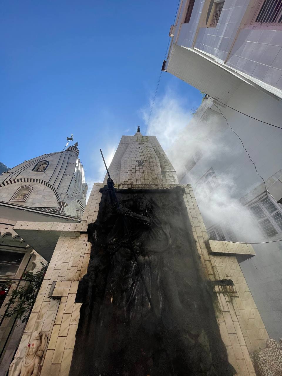 Ретрит Гималаи в движении: 7 долин, 20 храмов, подъем на 5600 м ( не пешком;) (29/68)