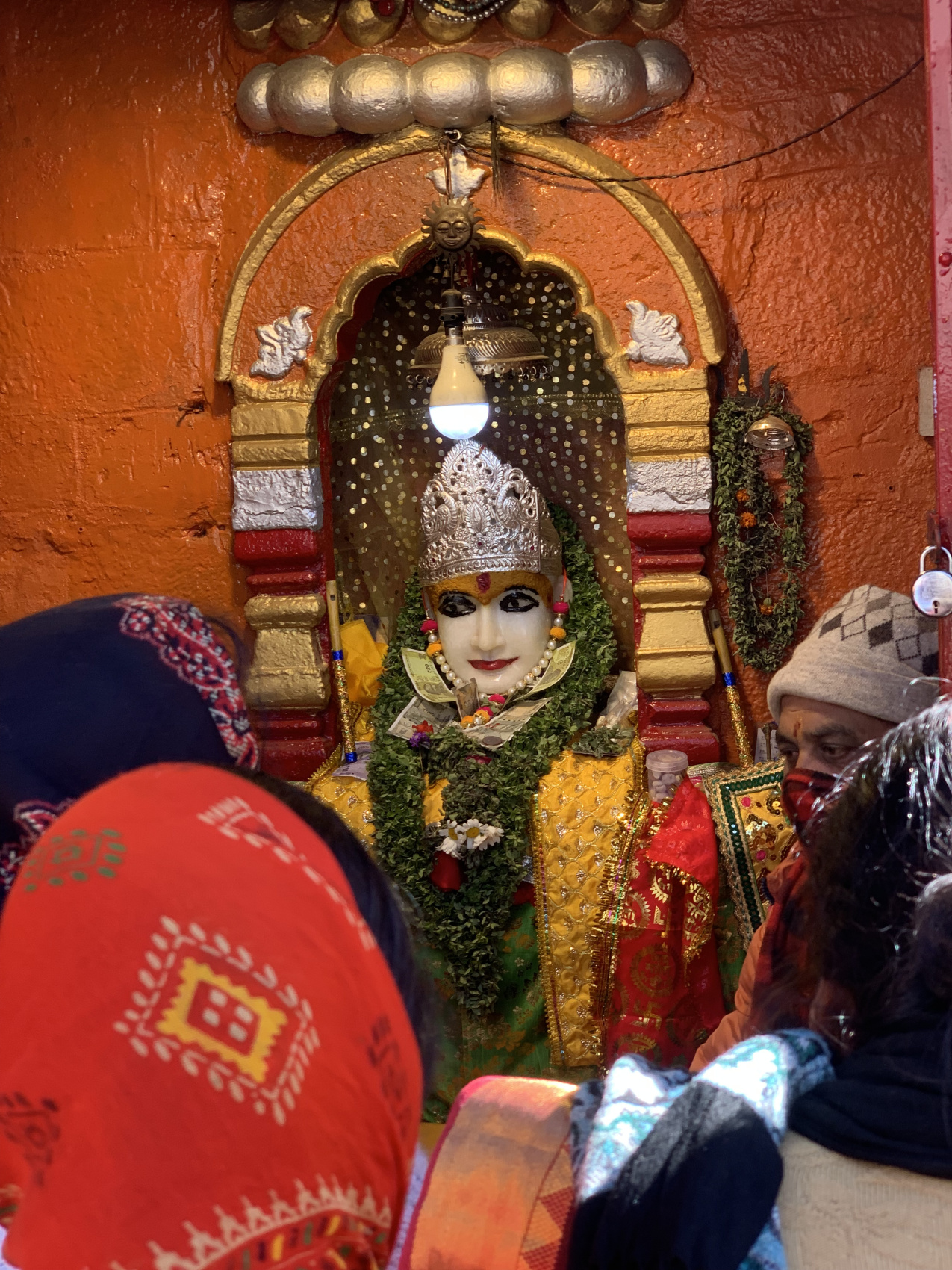 Тур в Гималаи : Четыре обители (25/34)