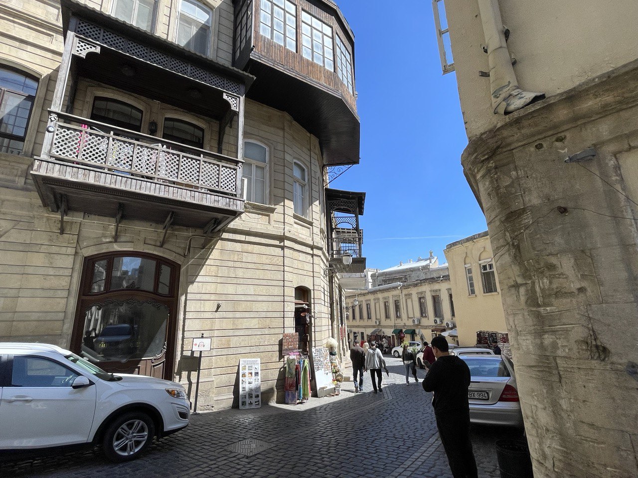 Азербайджан. 4 дня притяжения: история, современность, море и кухня. (66/157)