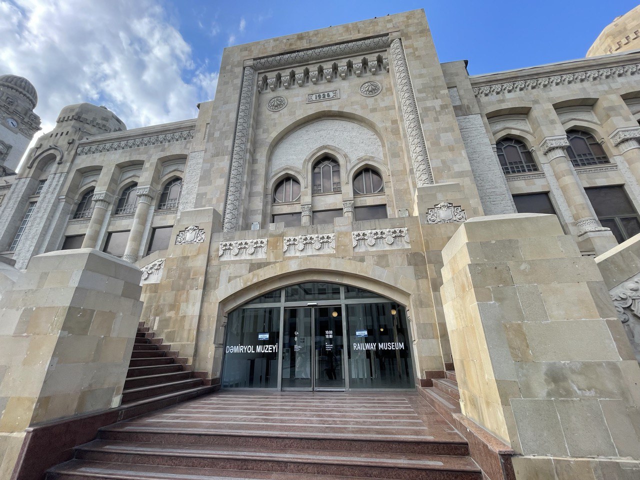 Азербайджан. 4 дня притяжения: история, современность, море и кухня. (83/157)