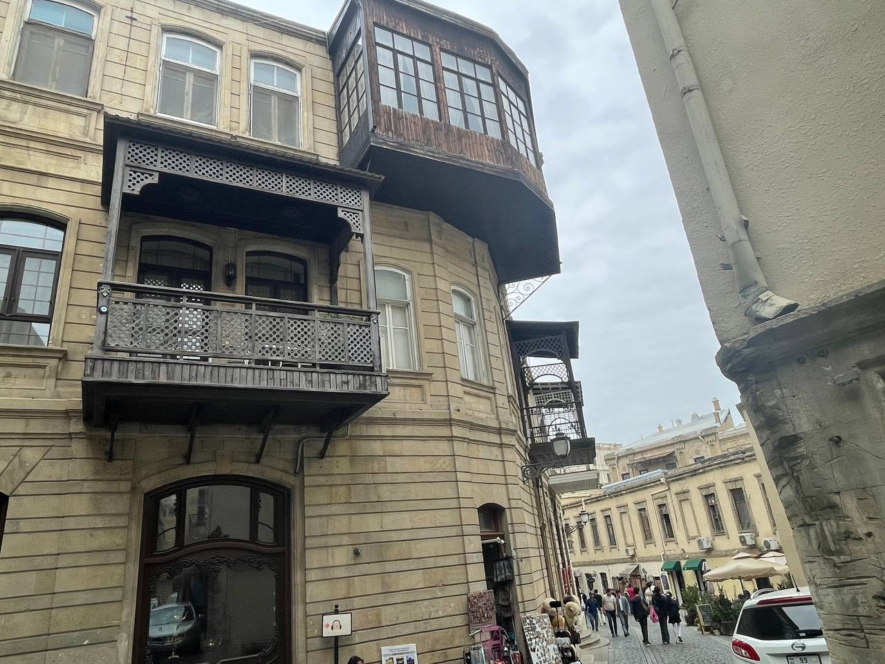 Азербайджан. 4 дня притяжения: история, современность, море и кухня. (124/157)