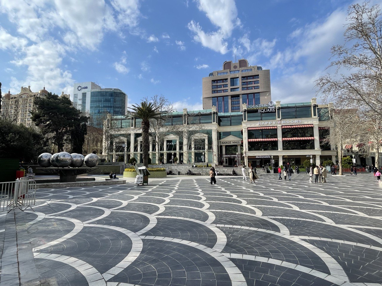 Азербайджан. 4 дня притяжения: история, современность, море и кухня. (90/157)