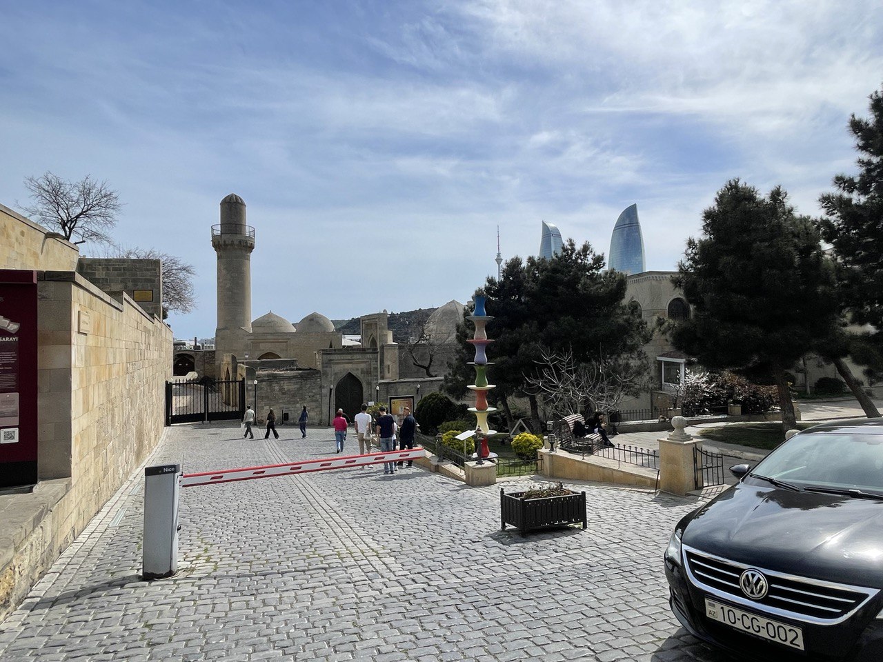 Азербайджан. 4 дня притяжения: история, современность, море и кухня. (30/157)