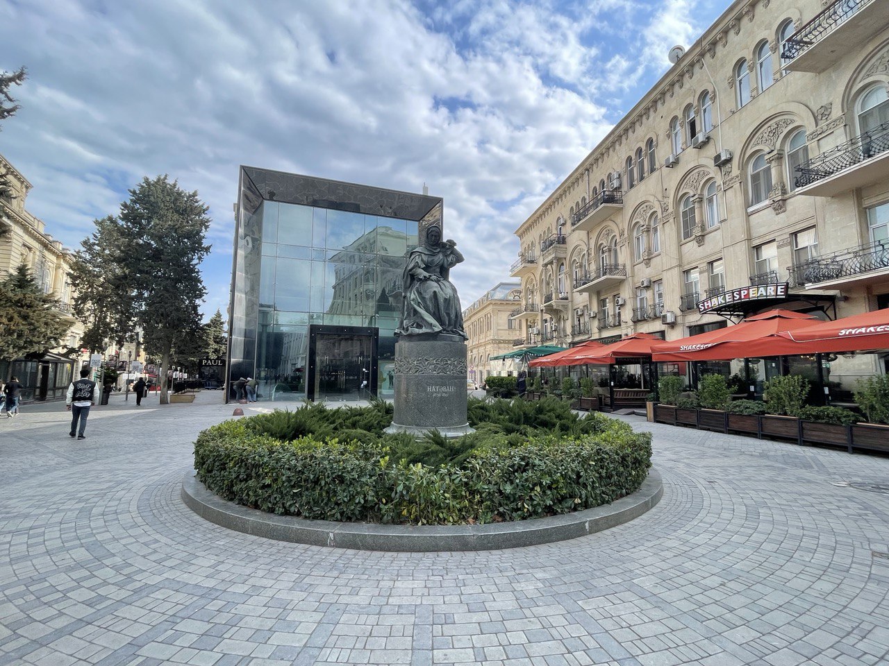 Азербайджан. 4 дня притяжения: история, современность, море и кухня. (92/157)