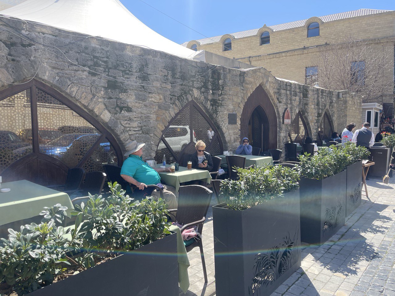 Азербайджан. 4 дня притяжения: история, современность, море и кухня. (51/157)