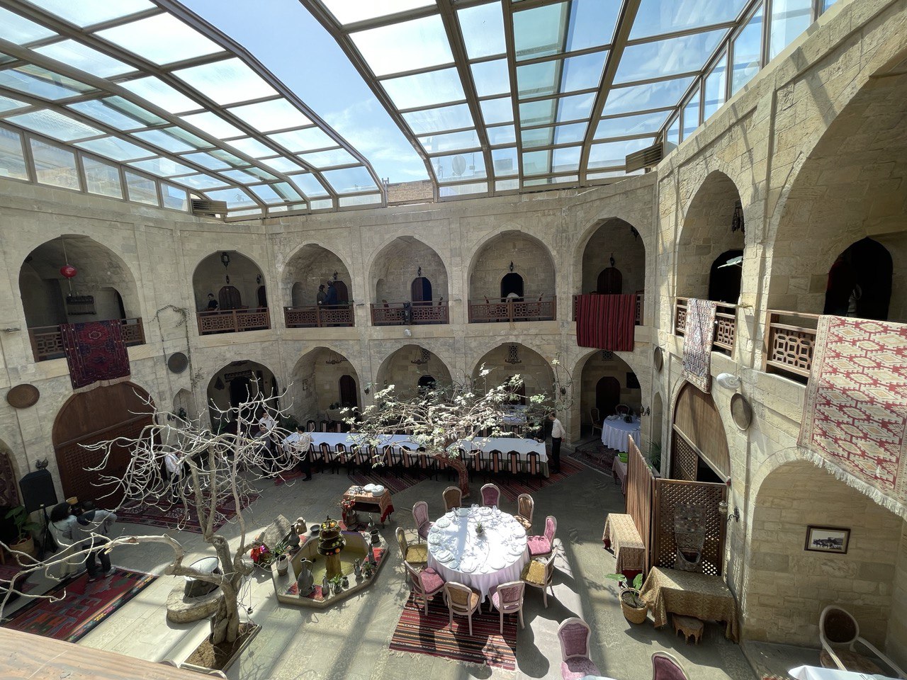 Азербайджан. 4 дня притяжения: история, современность, море и кухня. (47/157)