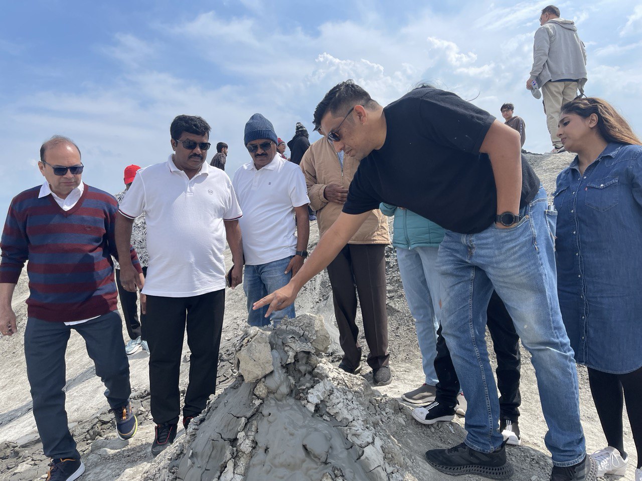 Азербайджан. 4 дня притяжения: история, современность, море и кухня. (16/157)