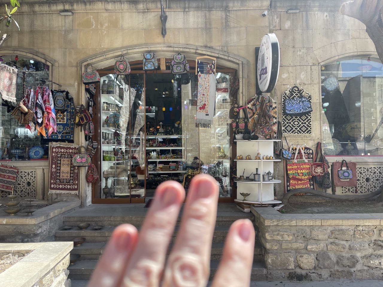 Азербайджан. 4 дня притяжения: история, современность, море и кухня. (59/157)