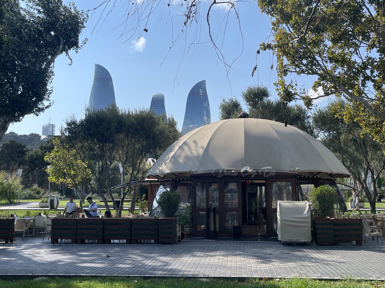 Азербайджан. 4 дня притяжения: история, современность, море и кухня. (132/157)