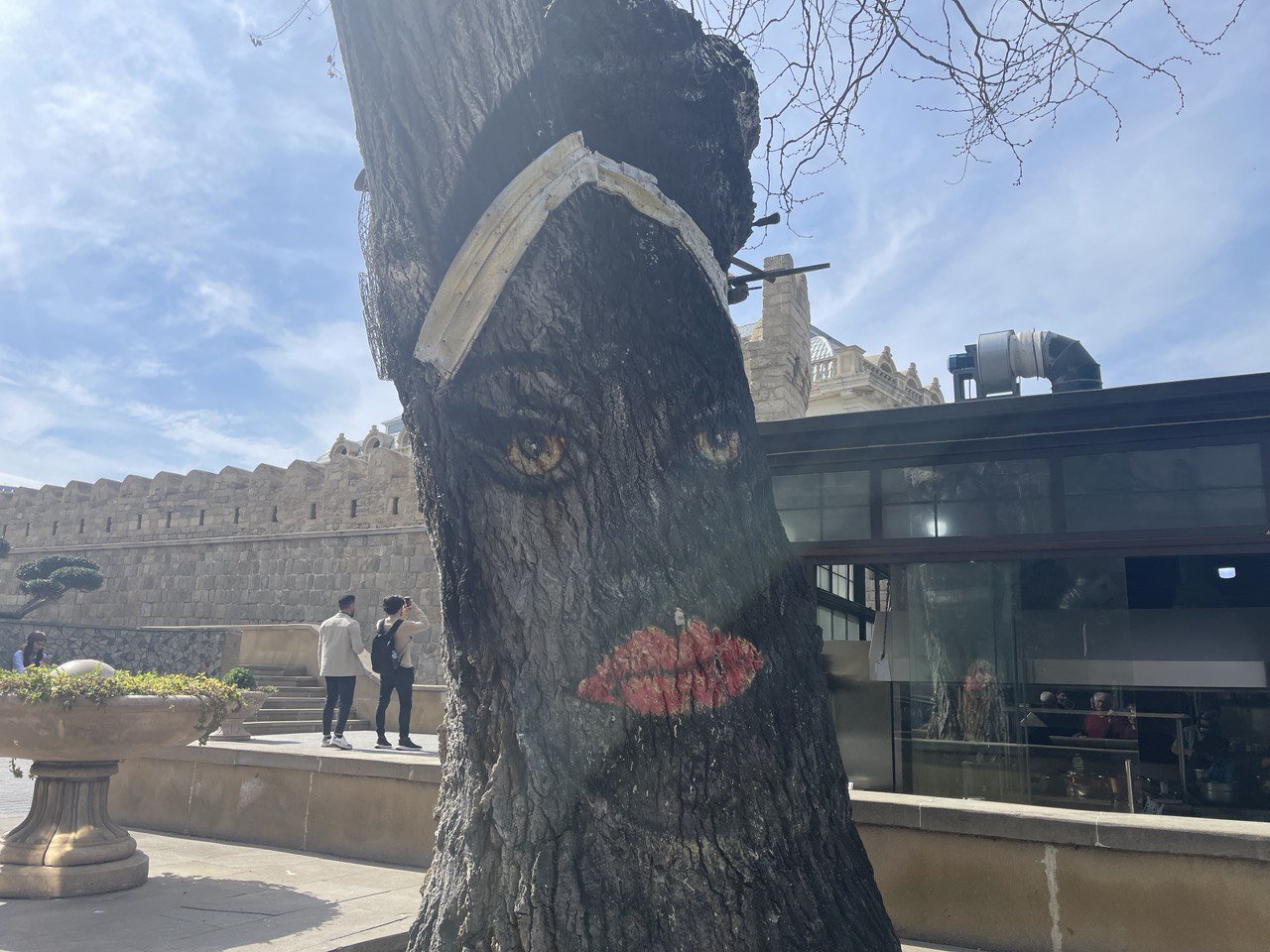 Азербайджан. 4 дня притяжения: история, современность, море и кухня. (29/157)