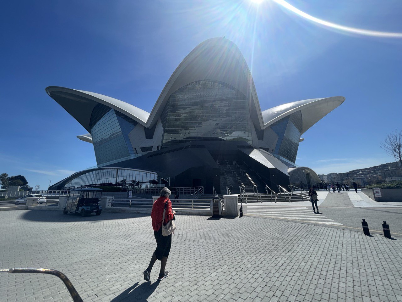 Азербайджан. 4 дня притяжения: история, современность, море и кухня. (77/157)