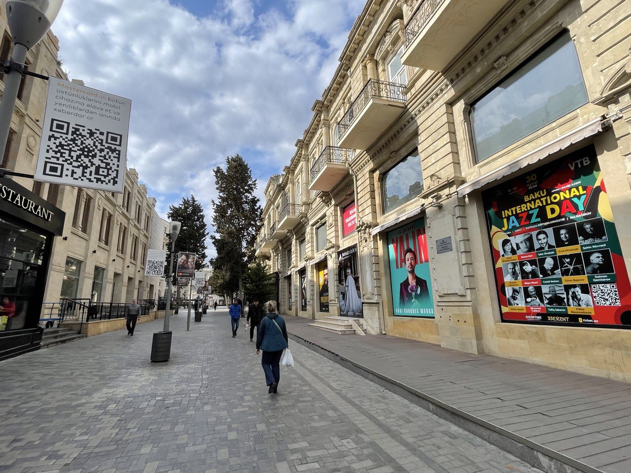 Азербайджан. 4 дня притяжения: история, современность, море и кухня. (96/157)