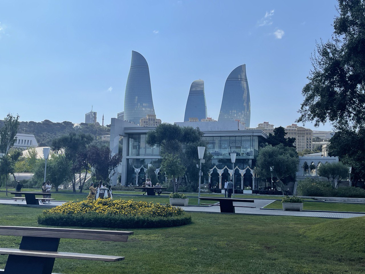 Азербайджан. 4 дня притяжения: история, современность, море и кухня. (129/157)