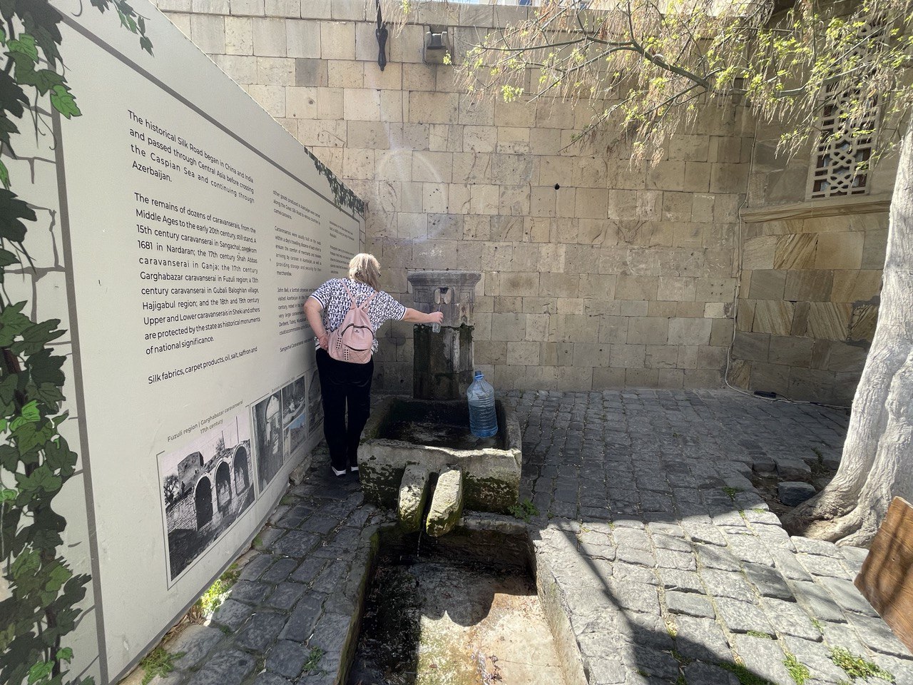 Азербайджан. 4 дня притяжения: история, современность, море и кухня. (33/157)