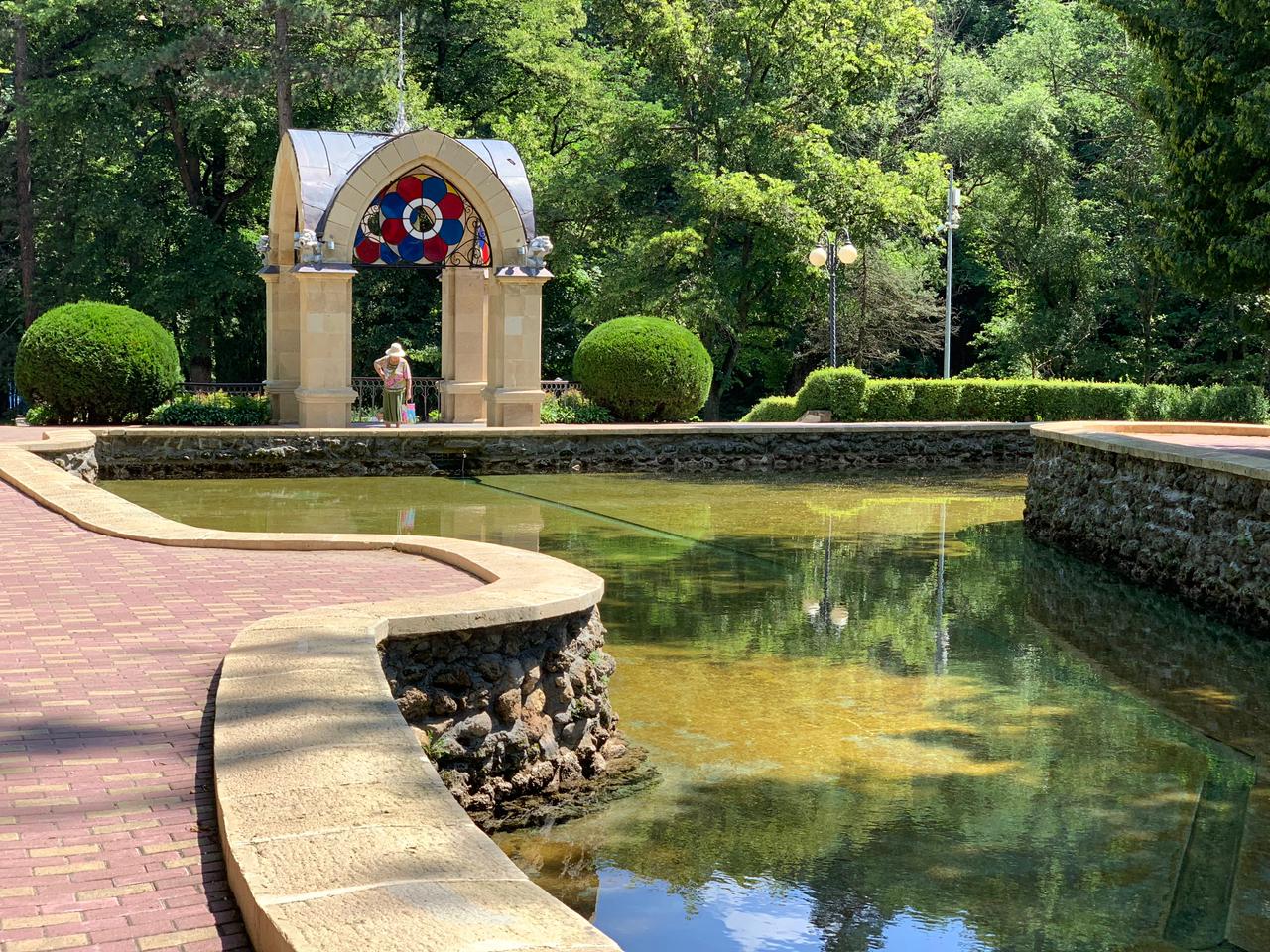 Встречи с чудесами Кавказа (6/24)