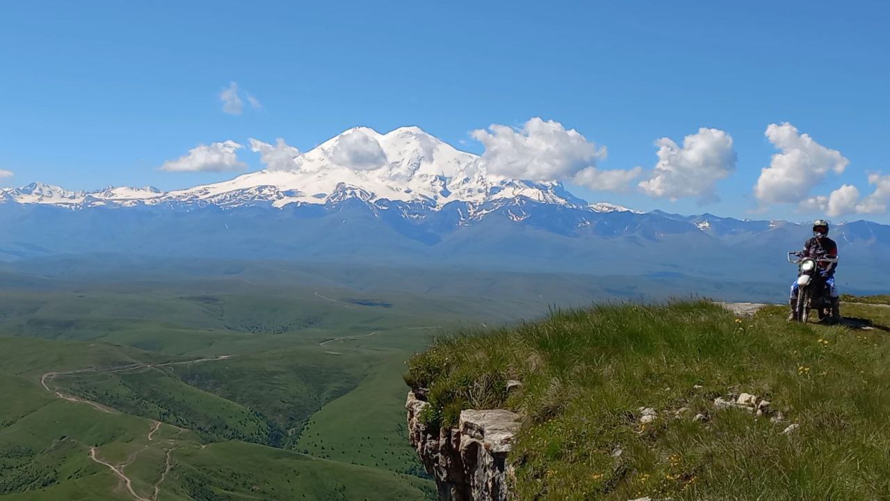 Домбай Мото (3/18)