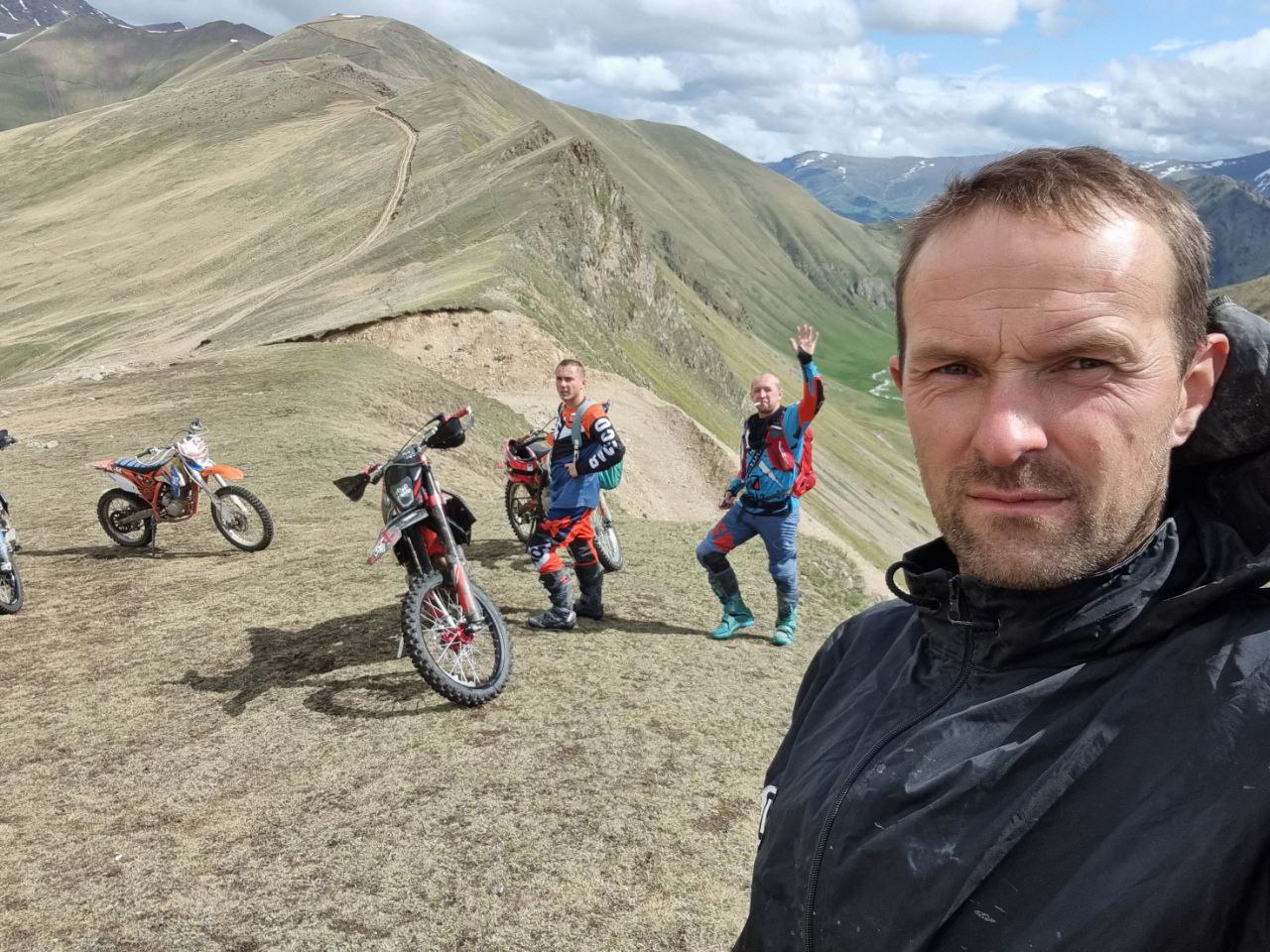 Домбай Мото (6/18)