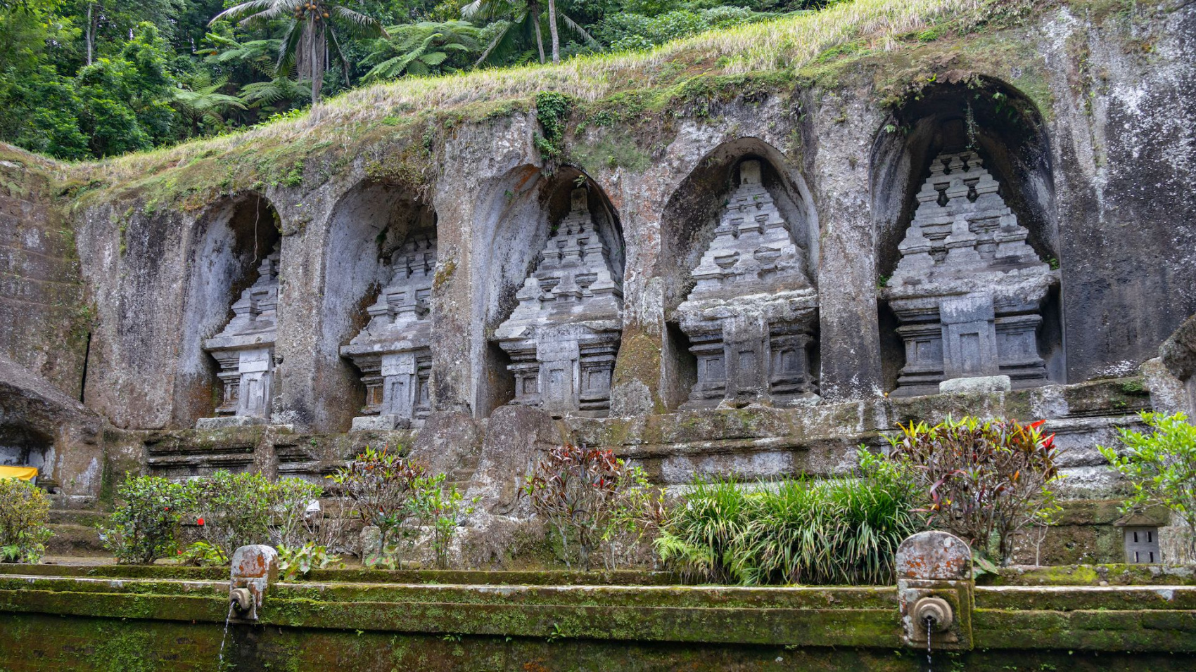 Тур по Индонезии: Ява и Бали за 12 дней. Вулканы, храмы и моря. (3/66)