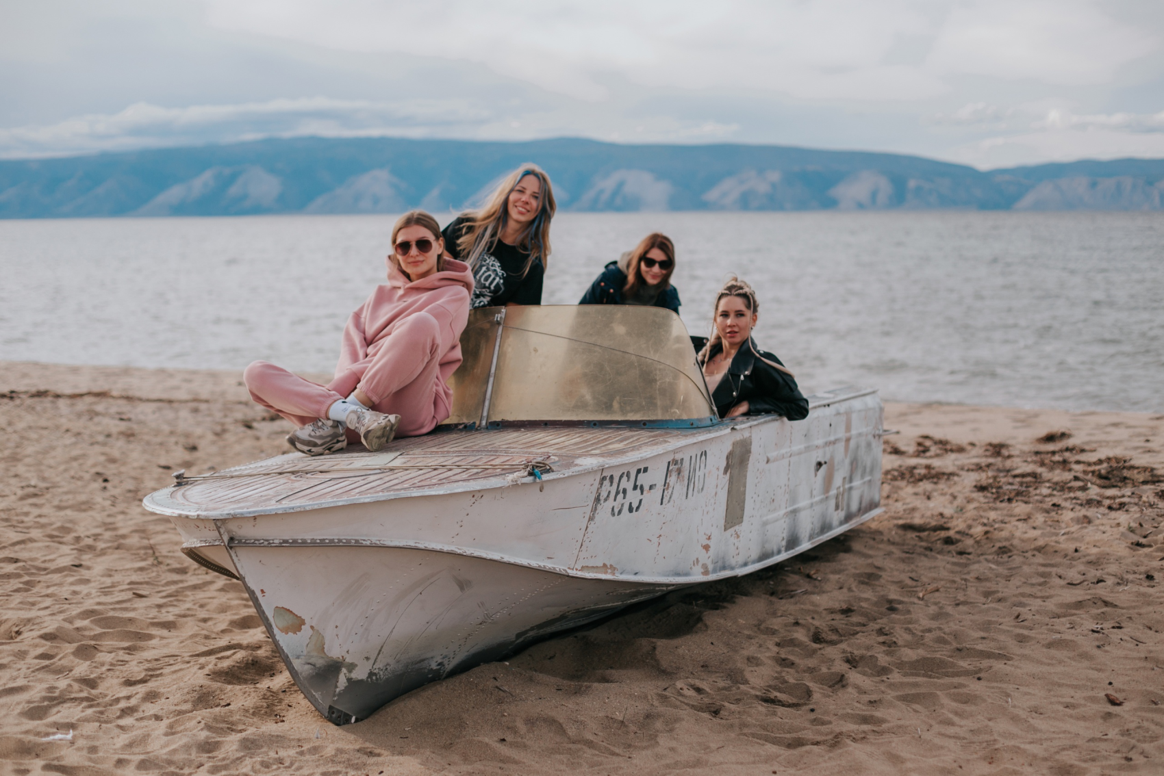 Байкал + Бурятия : Ольхон, Аршан, пик Любви, ск. Шаманка, мыс Хобой (10/10)