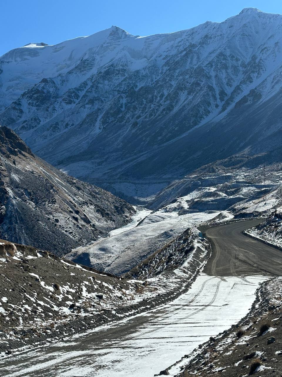 Джип-тур по Кыргызстану: 5 дней от ледников до каньонов Марса (15/52)