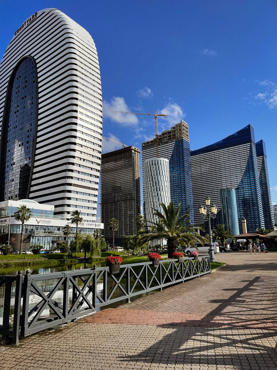 В Объятьях Солнечного Батуми (10/56)