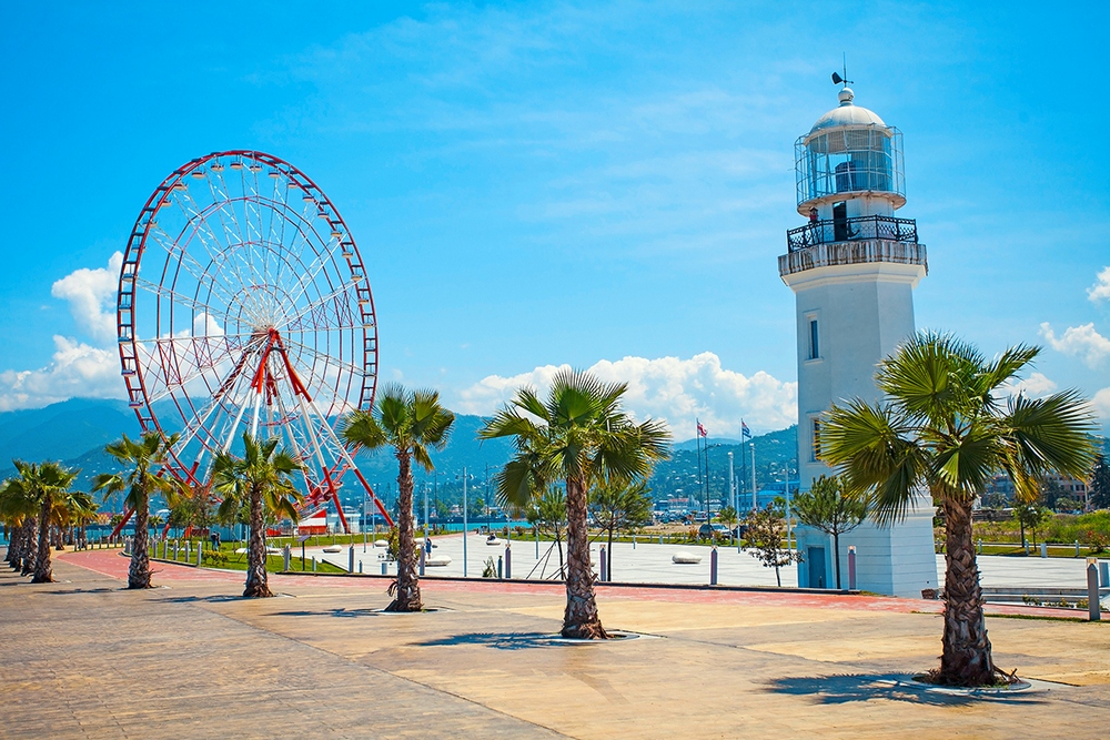 В Объятьях Солнечного Батуми (6/56)