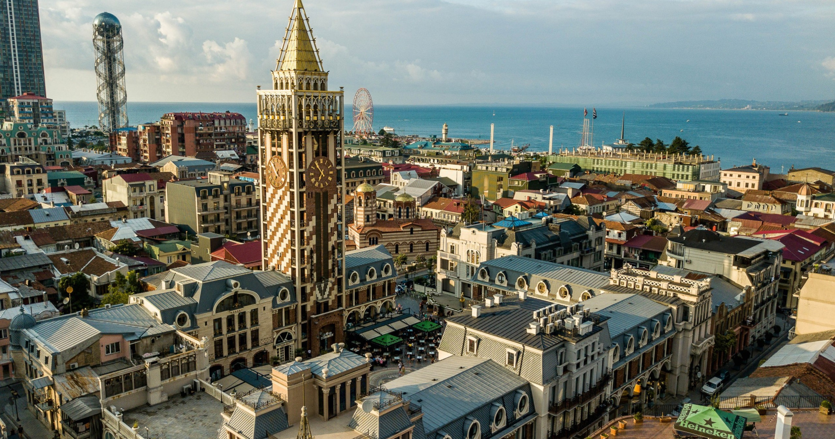 В Объятьях Солнечного Батуми (4/56)