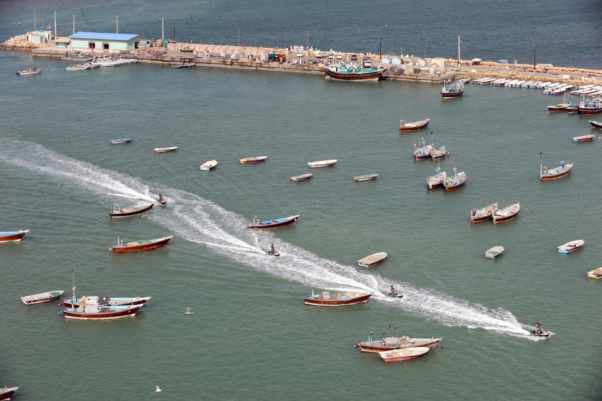 ТЕГЕРАН, пляжи БУШИРА и острова ПЕРСИДСКОГО залива (28/58)