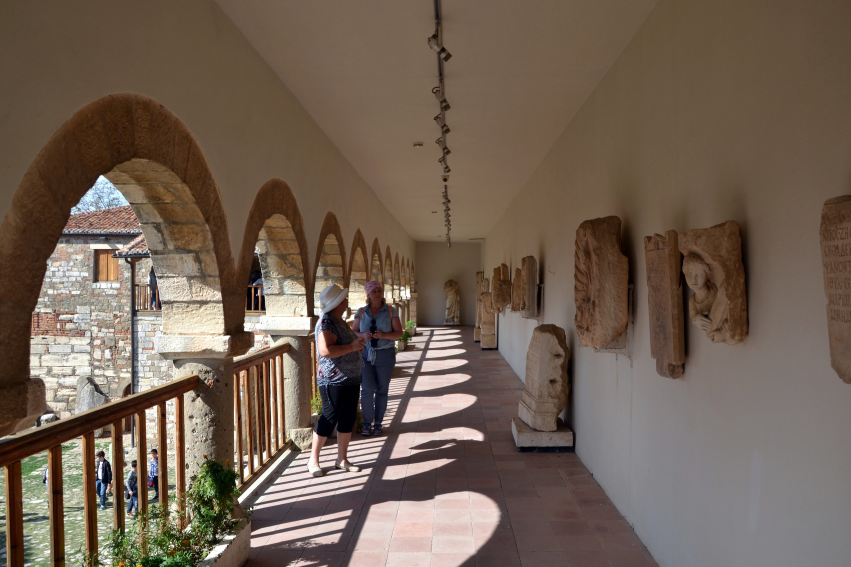 Албания - страна красивых гор и морей (5/53)