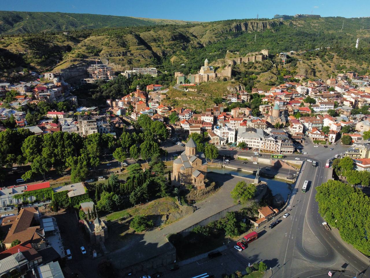 Грузия - веселый молодежный и комфортный тур (винодельни, мастер-класс, горы и море) (117/151)