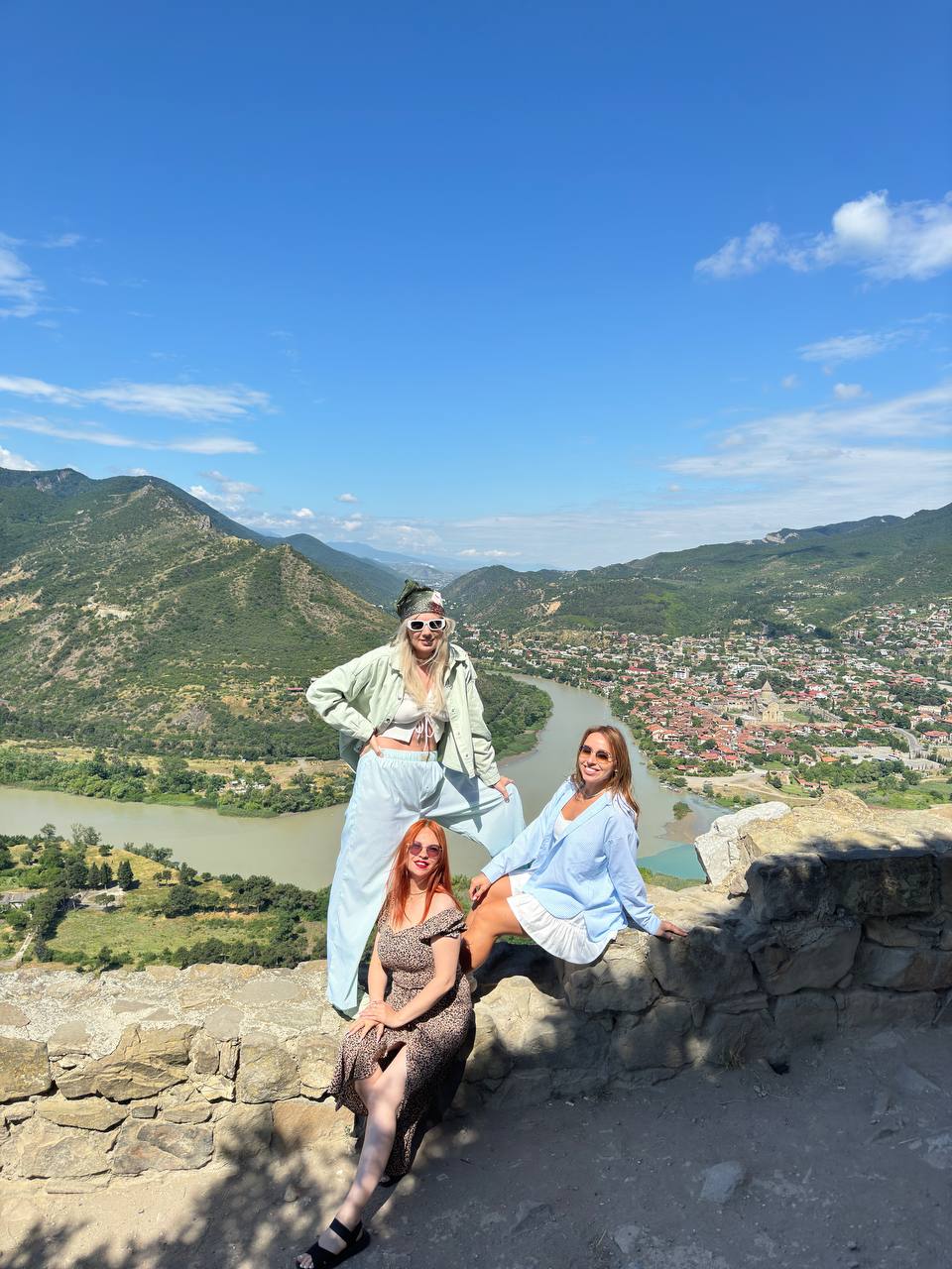 Грузия - веселый молодежный и комфортный тур (винодельни, мастер-класс, горы и море) (100/151)