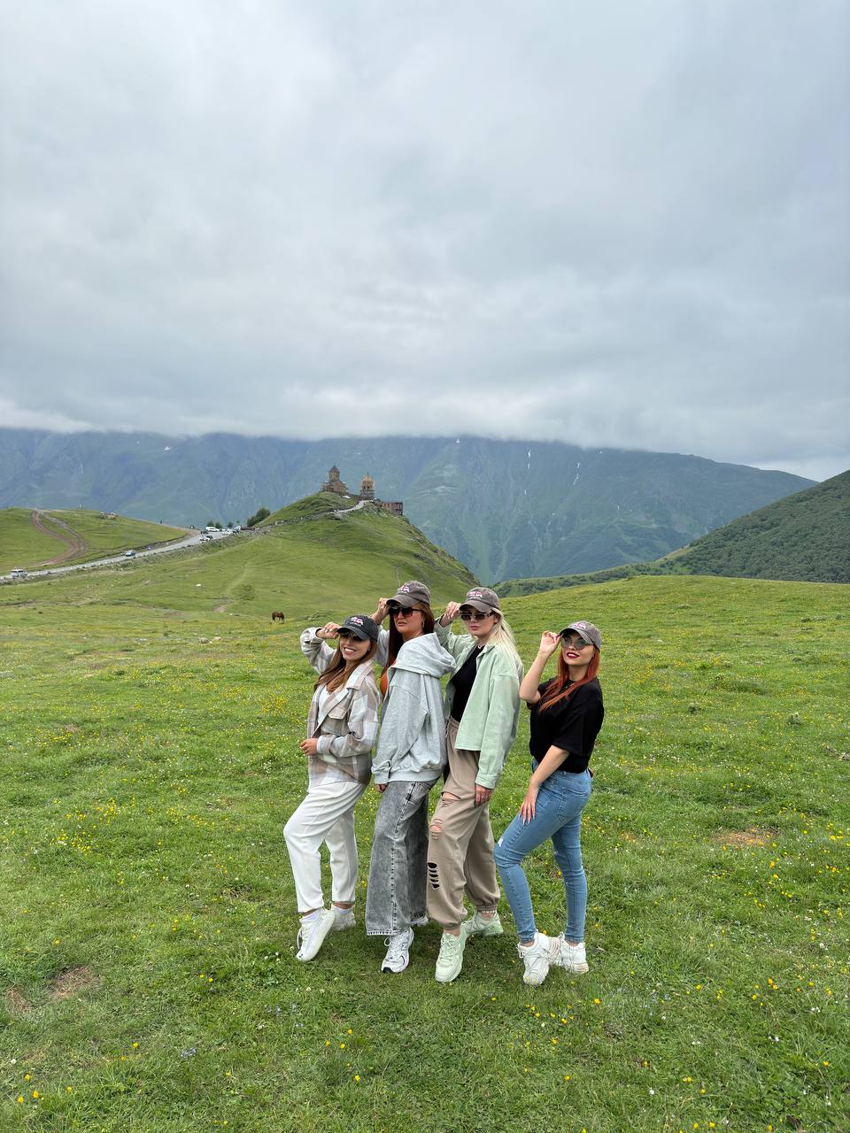 Грузия - веселый молодежный и комфортный тур (винодельни, мастер-класс, горы и море) (74/151)