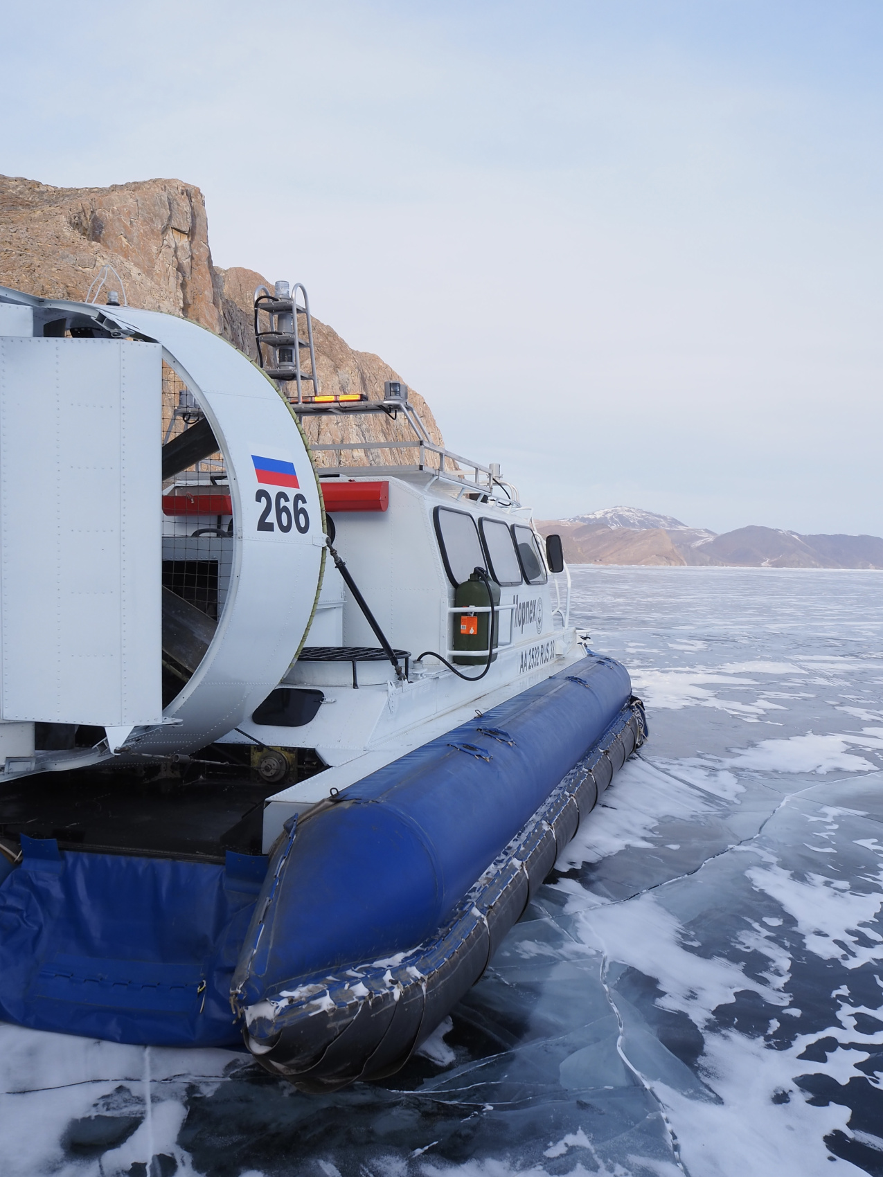 Лёд Байкала от Ольхона до Листвянки (22/45)