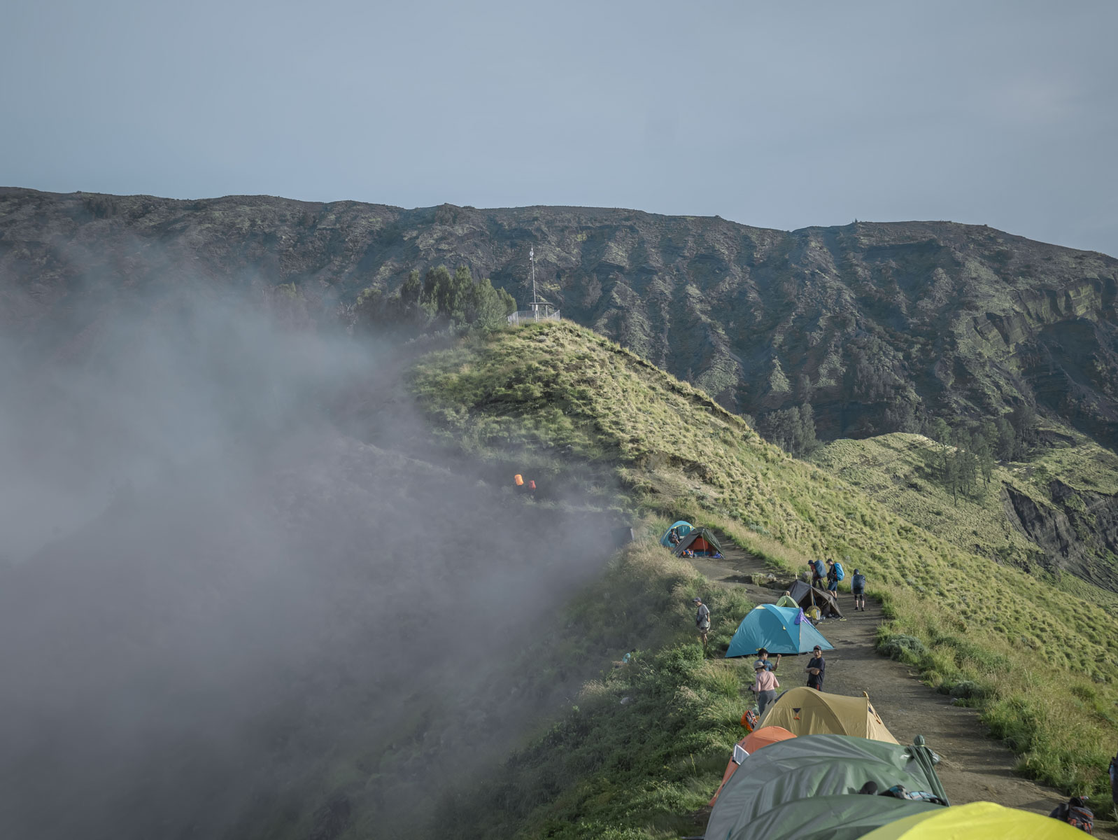 Восхождение на вулкан Риджани: Путешествие к небесам Ломбока (23/55)