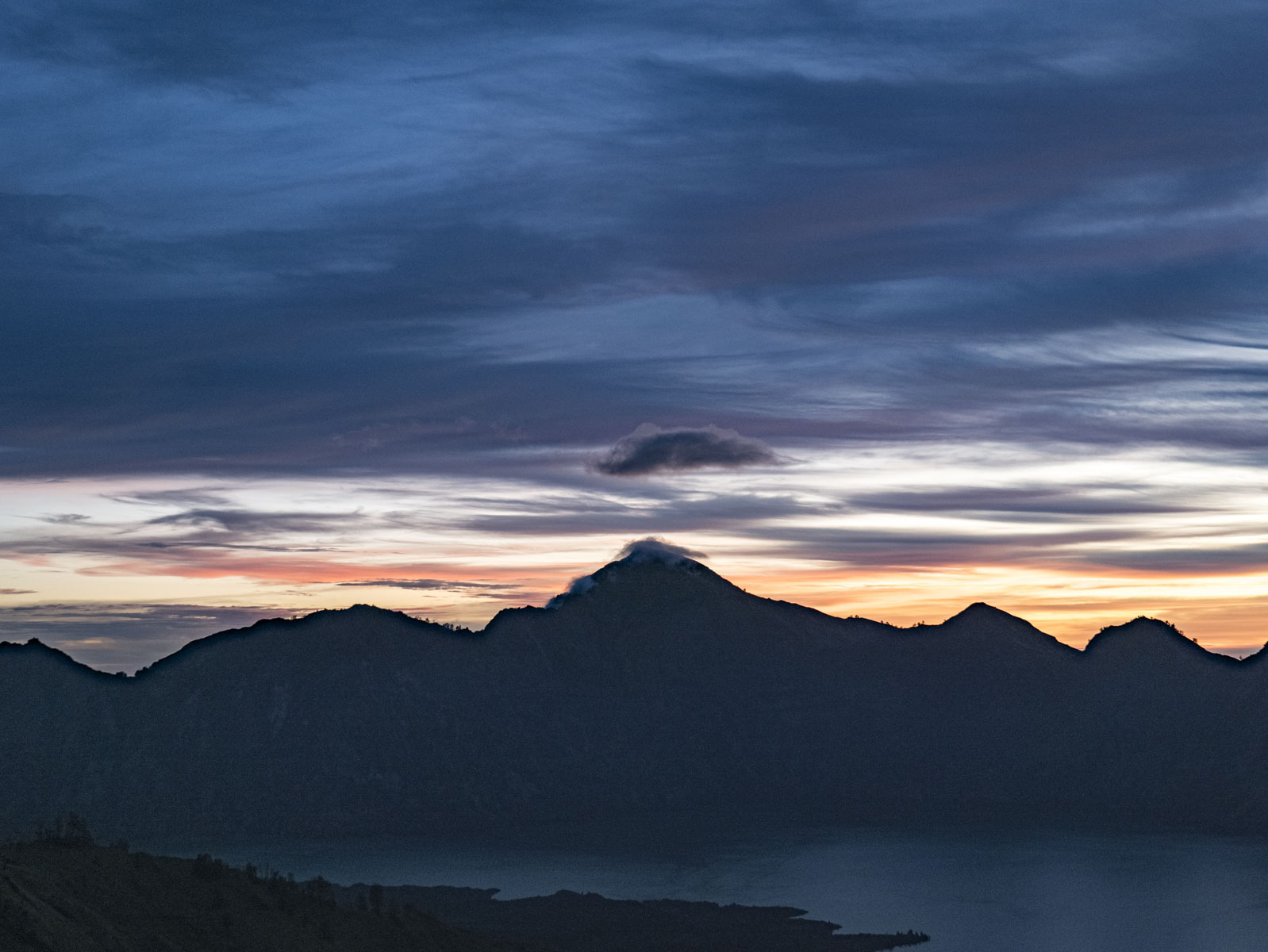 Восхождение на вулкан Риджани: Путешествие к небесам Ломбока (32/55)