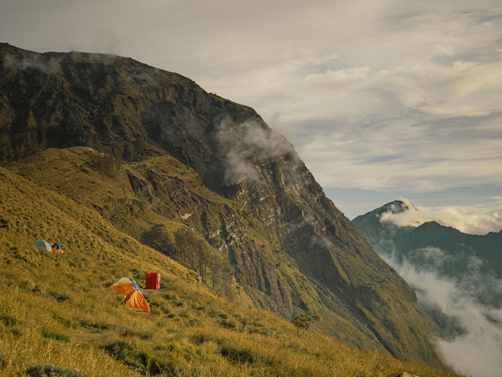 Восхождение на вулкан Риджани: Путешествие к небесам Ломбока (18/55)