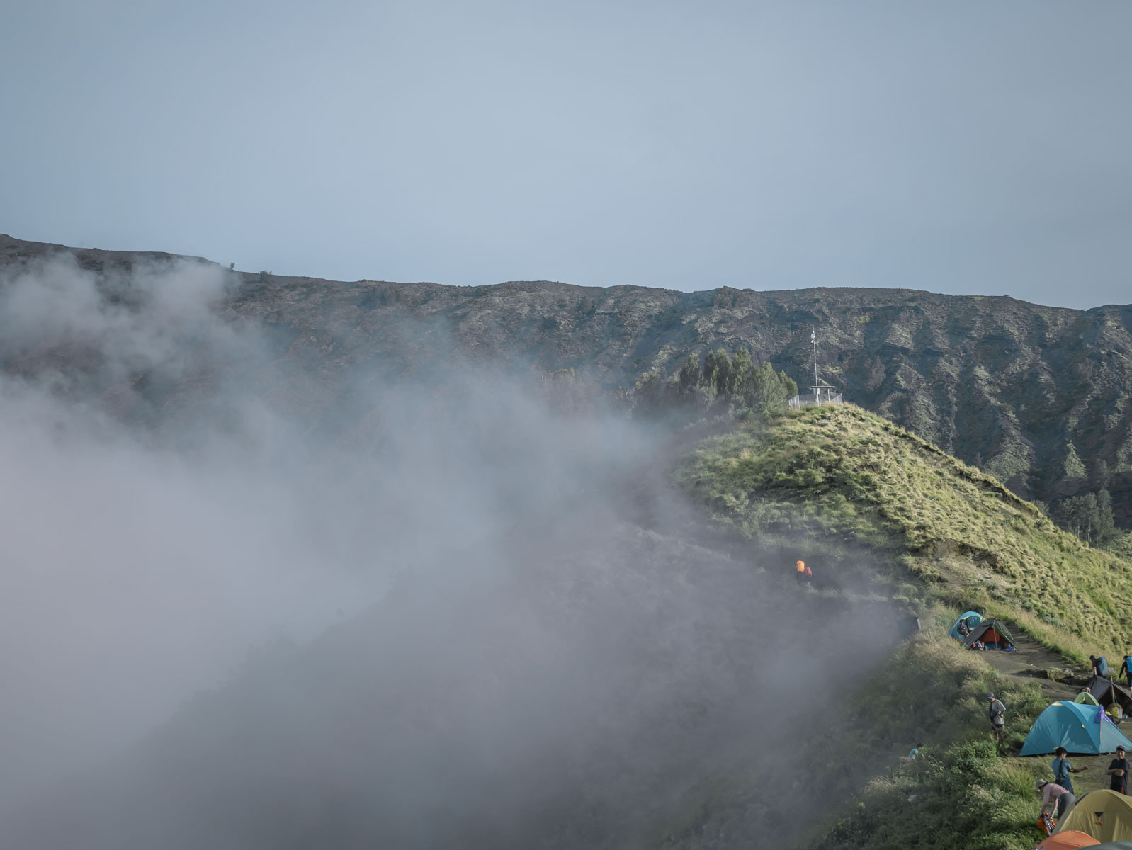 Восхождение на вулкан Риджани: Путешествие к небесам Ломбока (21/55)