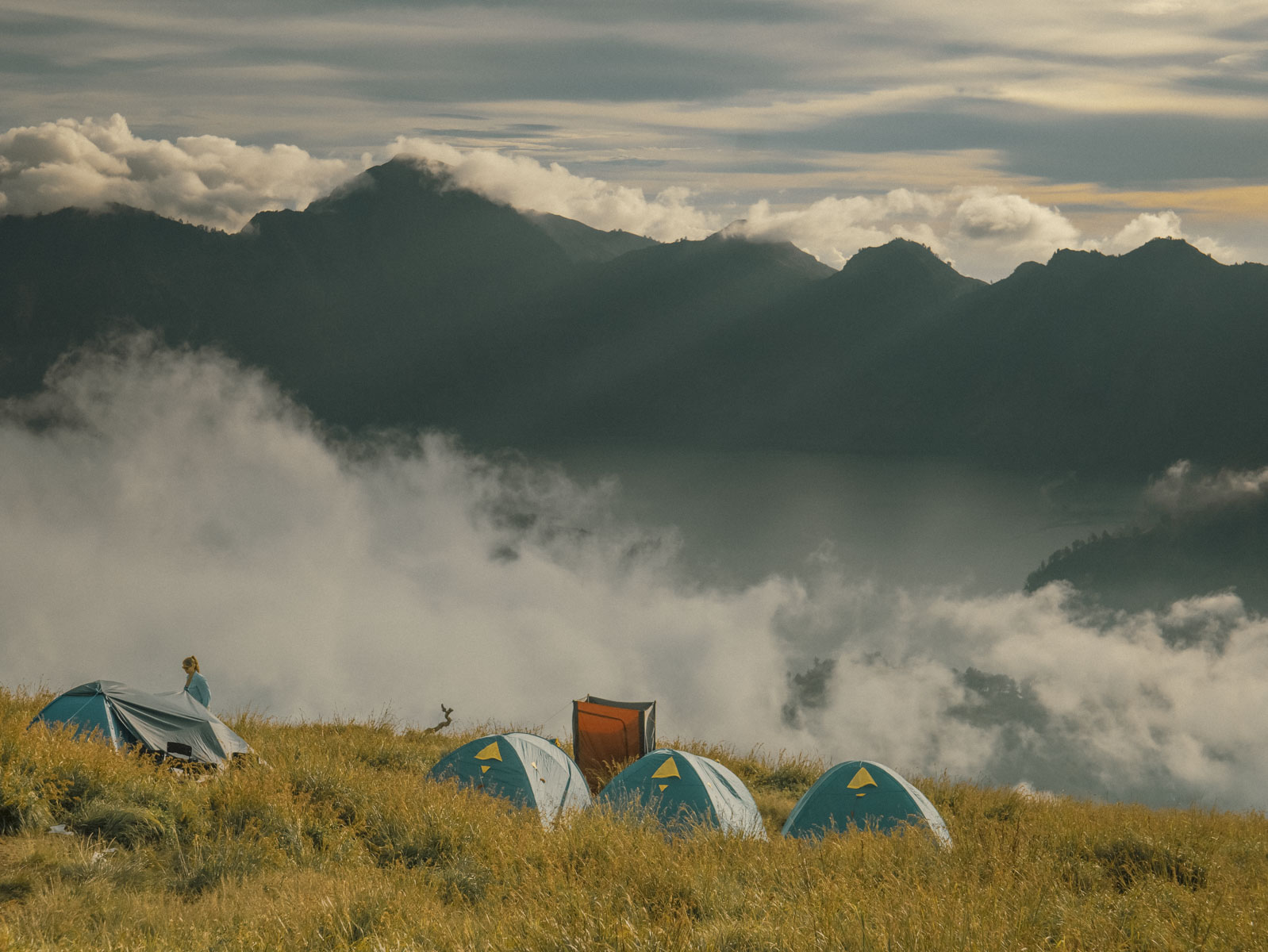 Восхождение на вулкан Риджани: Путешествие к небесам Ломбока (17/55)