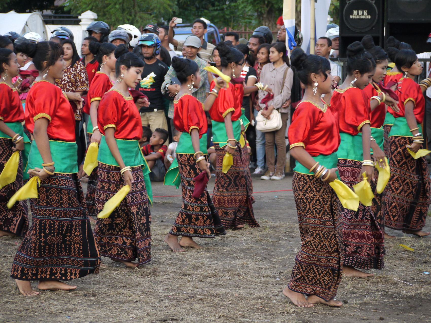 Этнотрип на Флорес и Комодо (31/79)