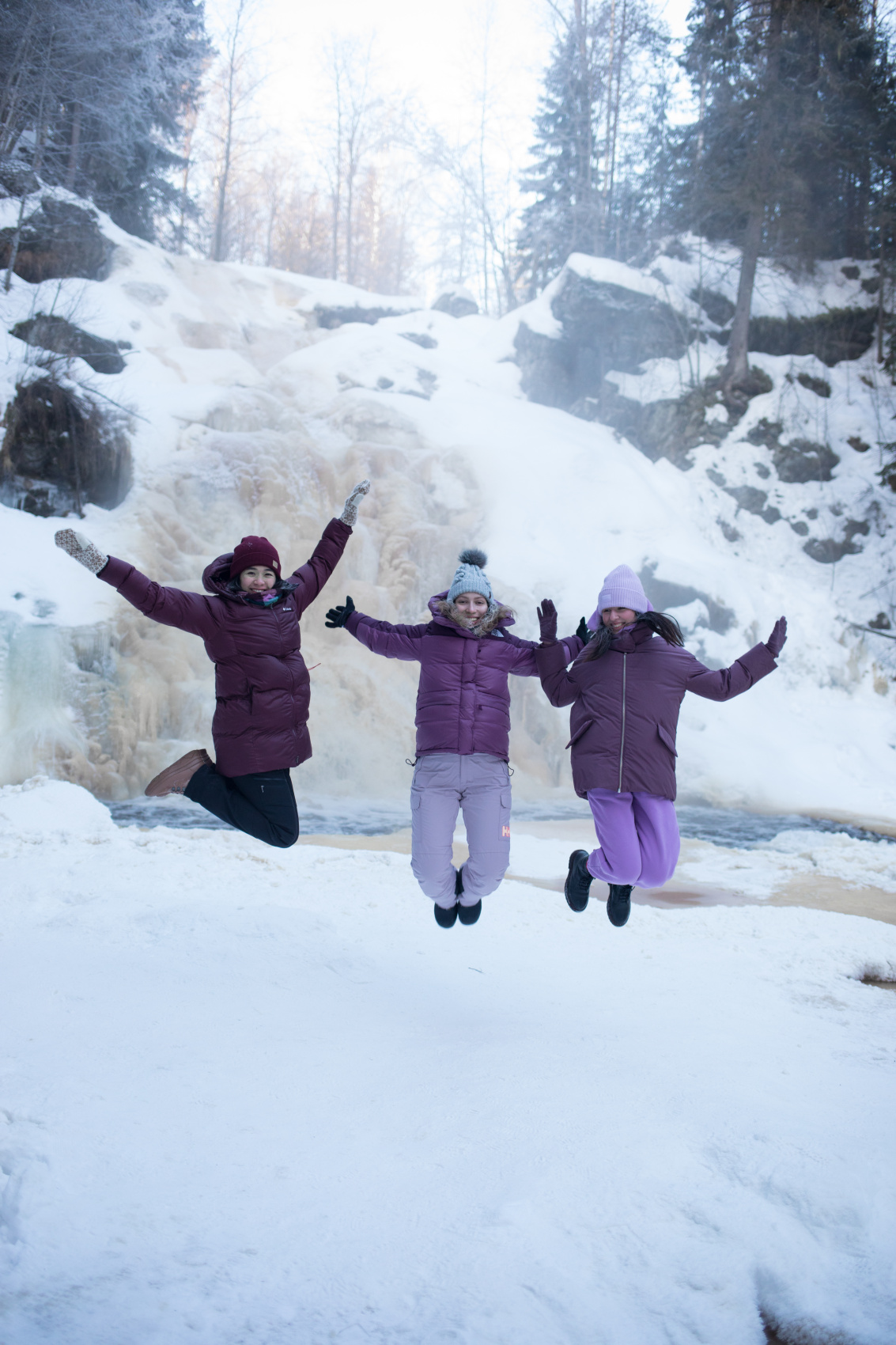 Актив-тур по Карелии: водопады и озера, олени и хаски, ретропоезд! (5/16)