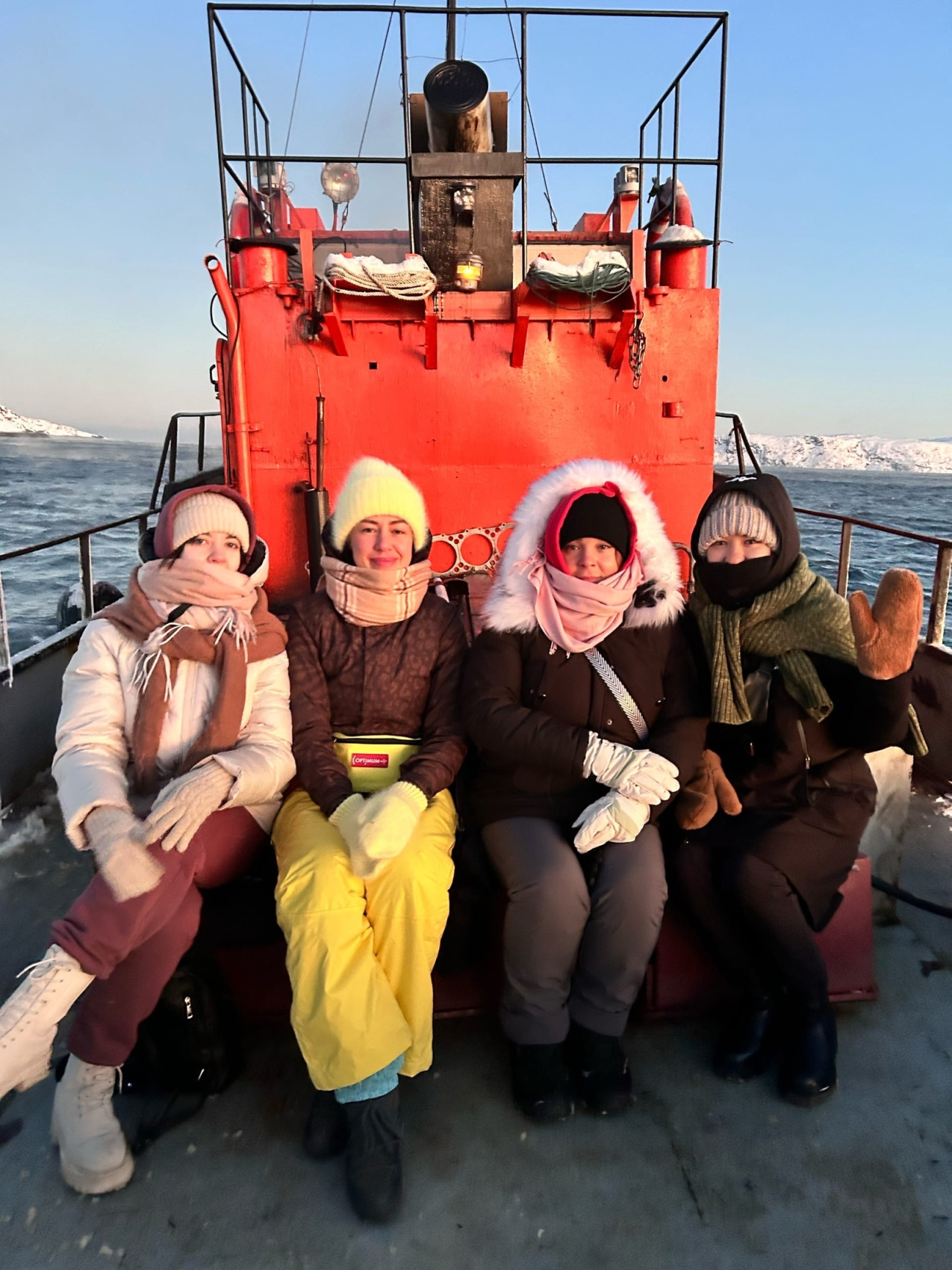 ПОИСК КИТОВ И СЕВЕРНОГО СИЯНИЯ НА КРАЮ СВЕТА (35/44)